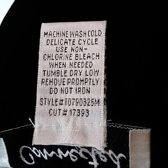 Connected Velvet Women's Dress Size 6 - Picture 10 of 11